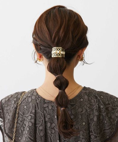 パール付きヘアアクセ