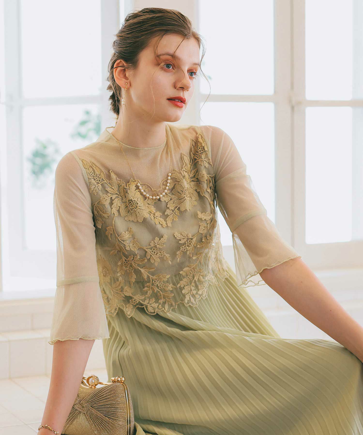 オリジナル柄レース×プリーツワンピース|DorryDoll 