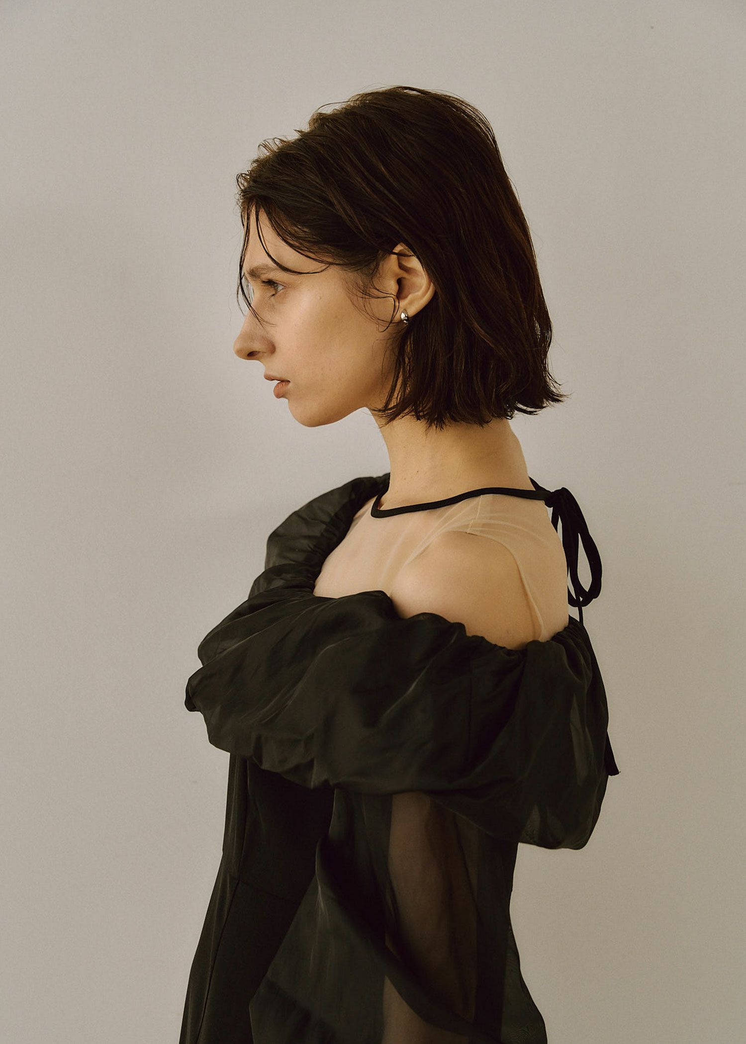 Off shoulder balloon dress｜LE