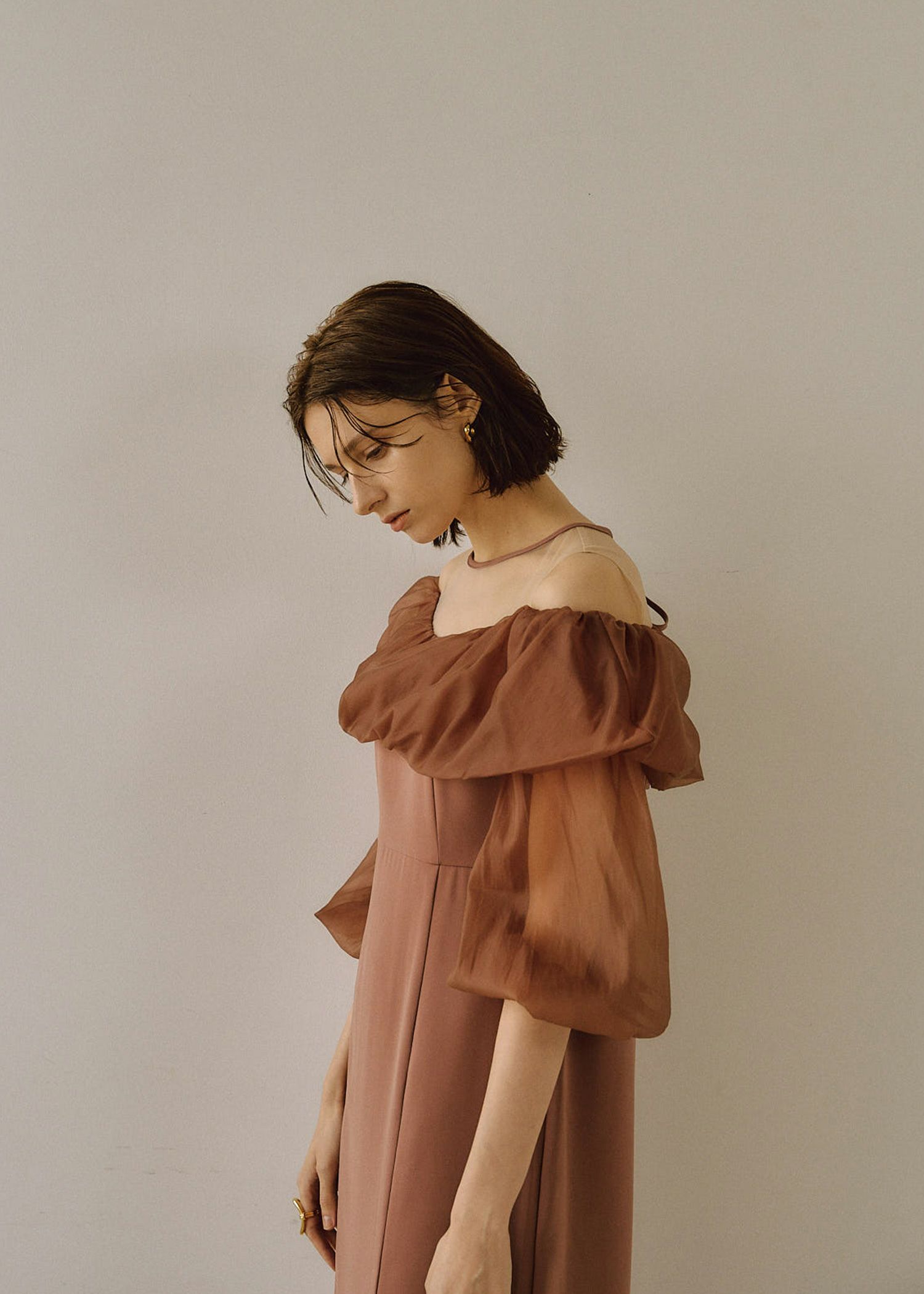 Off shoulder balloon dress｜LE 