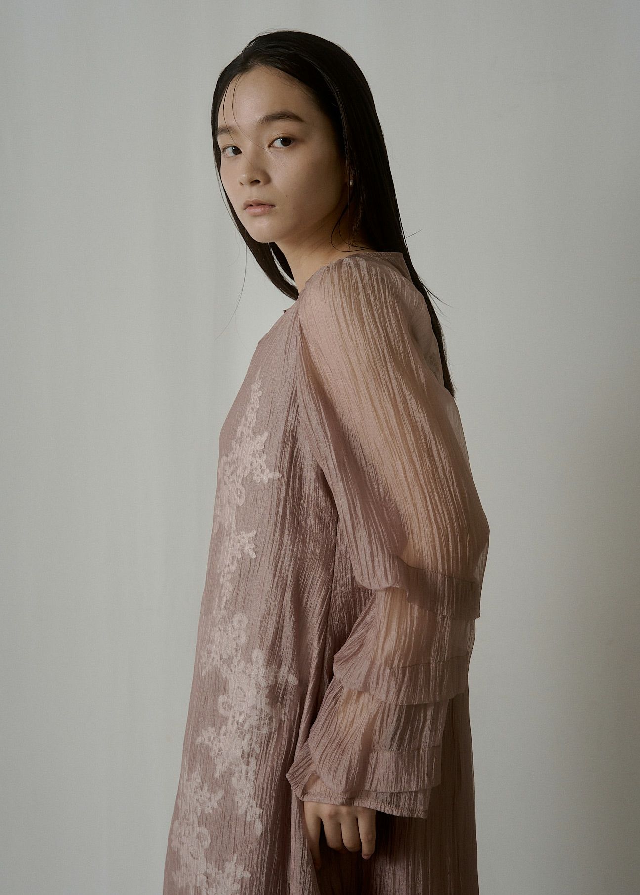 Sheer A-line onepiece｜LE 