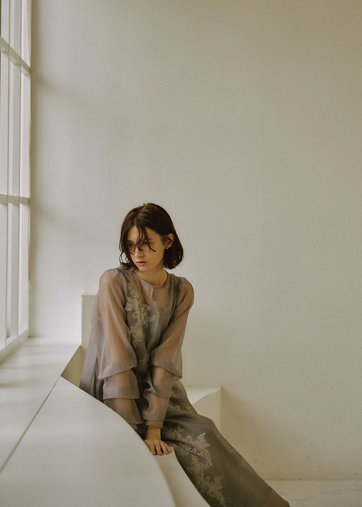 Sheer A-line onepiece｜LE