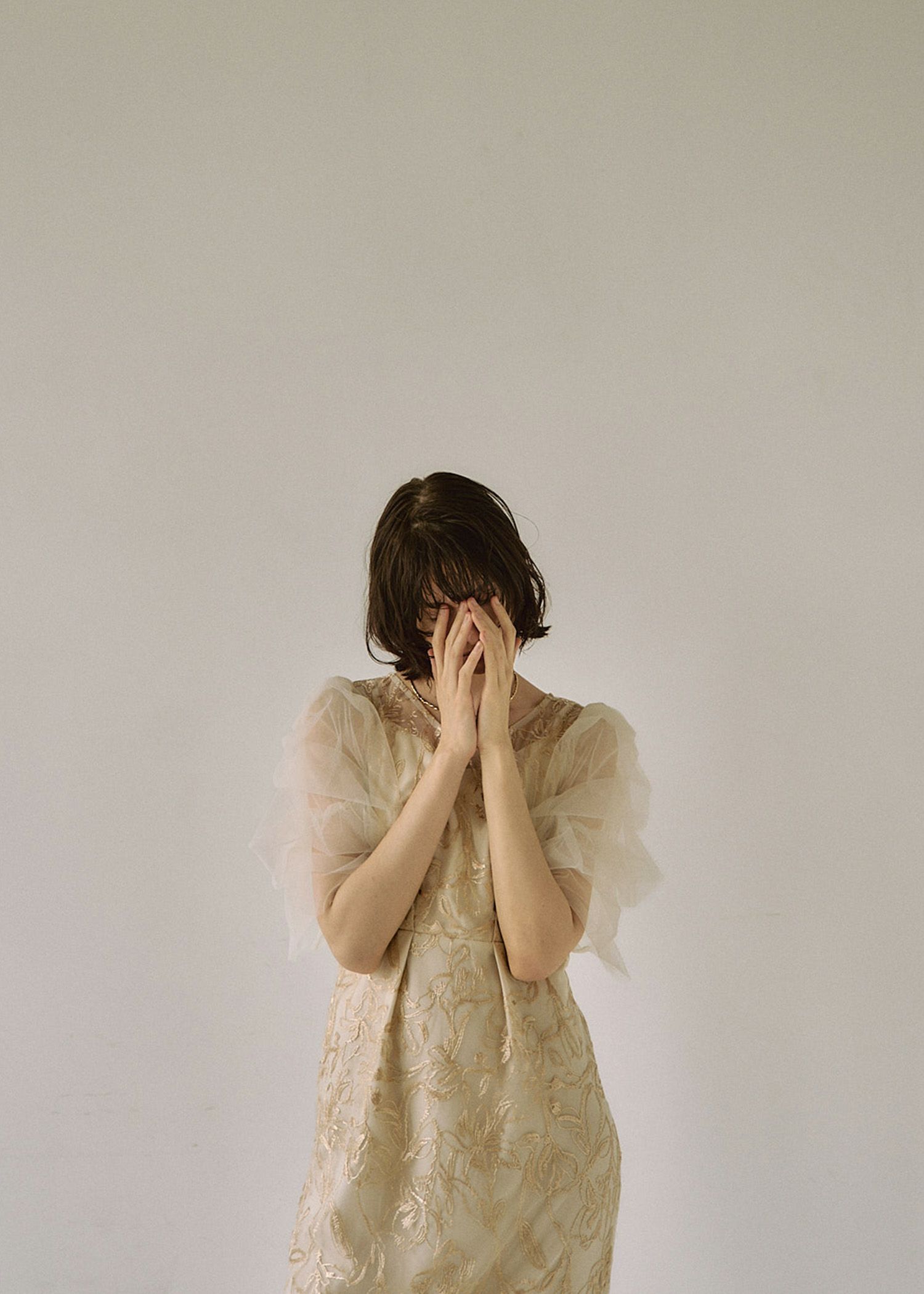 Fluffy sleeve pencil dress|LE 