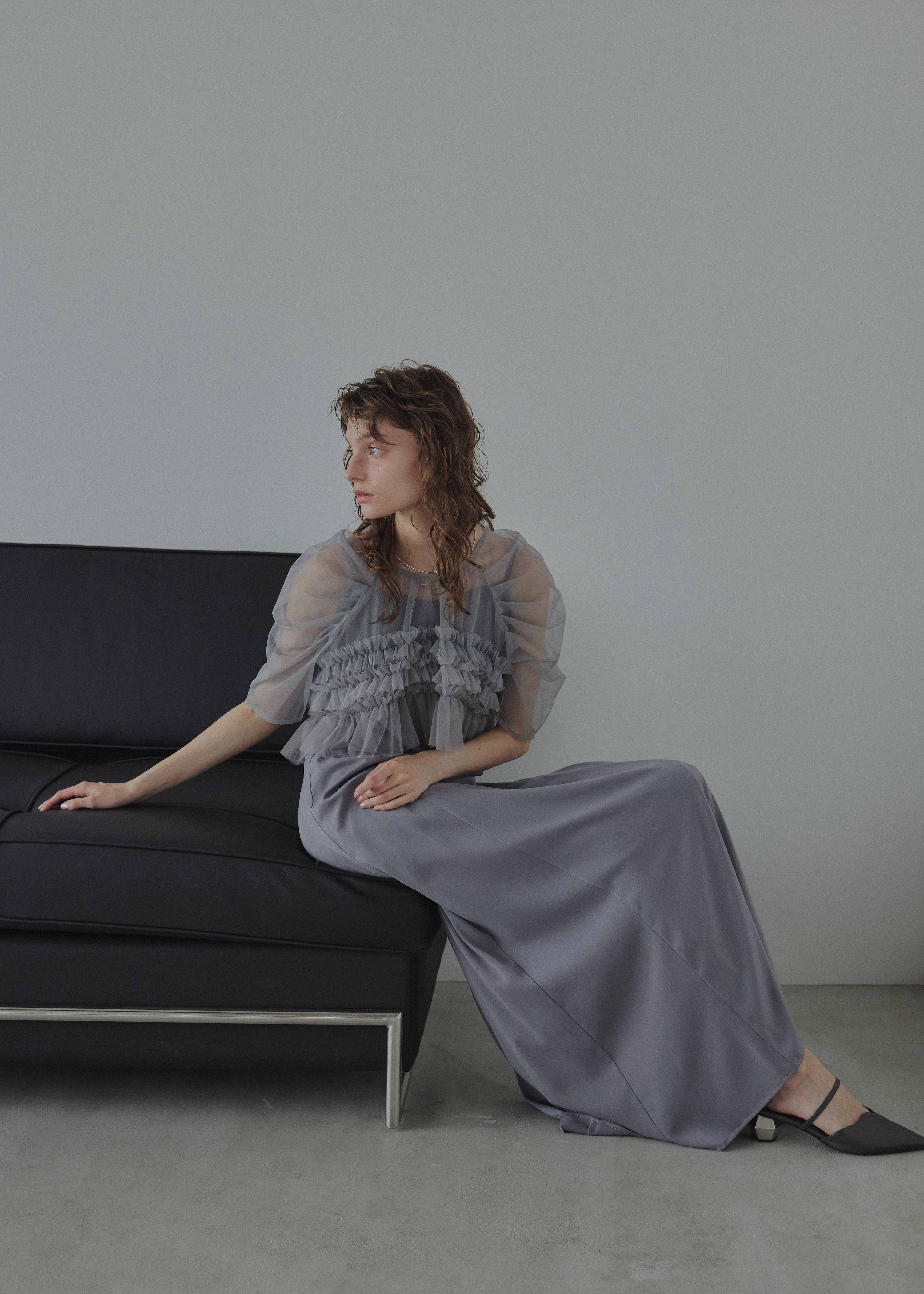 Ruffle tulle airy dress|LE