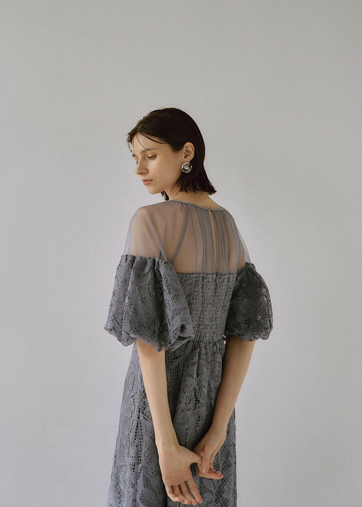 Cotton race souffle sleeve dress|LE