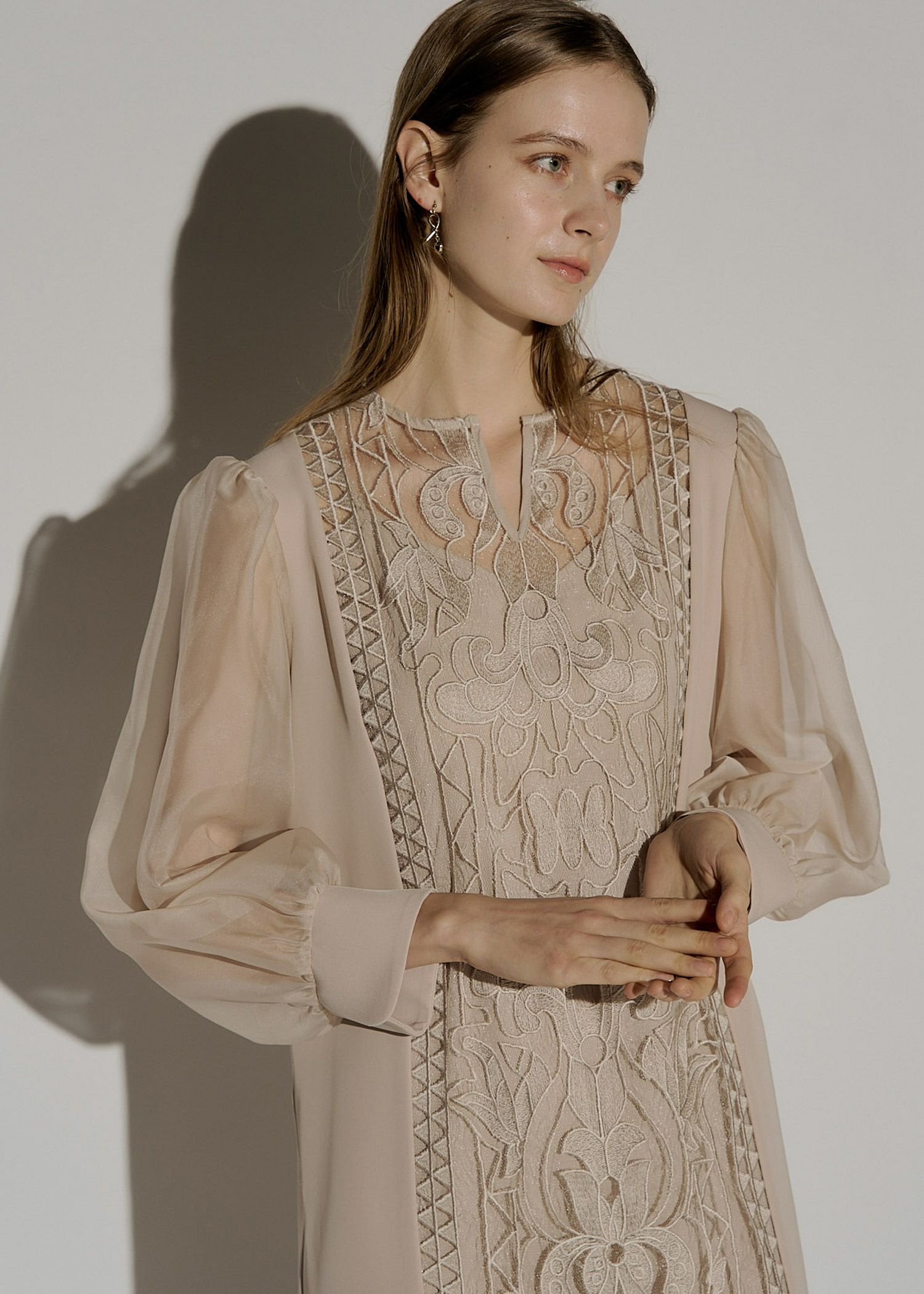 Medi embroidery lace dressのドレス|Dorry Doll / LE