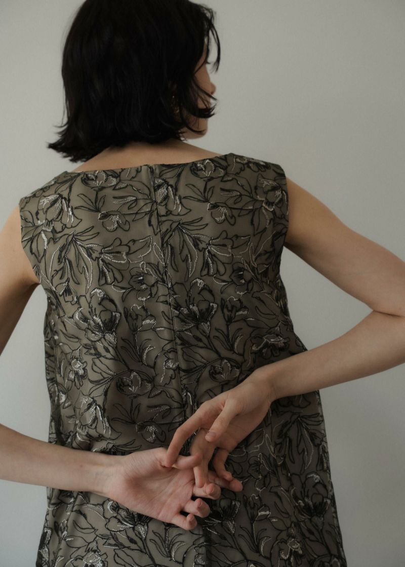 Sleeve less scallop dressのドレス|Dorry Doll / LE'RURE