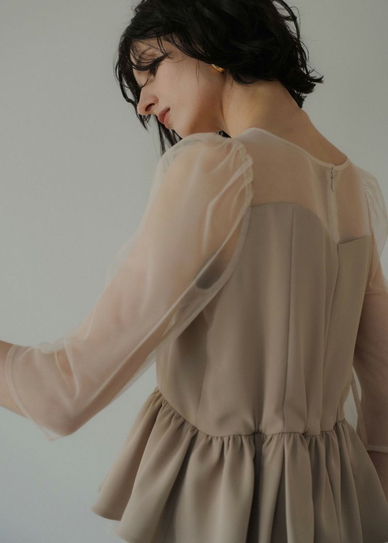Wavy neck peplum dressのドレス|Dorry Doll / LE'RURE
