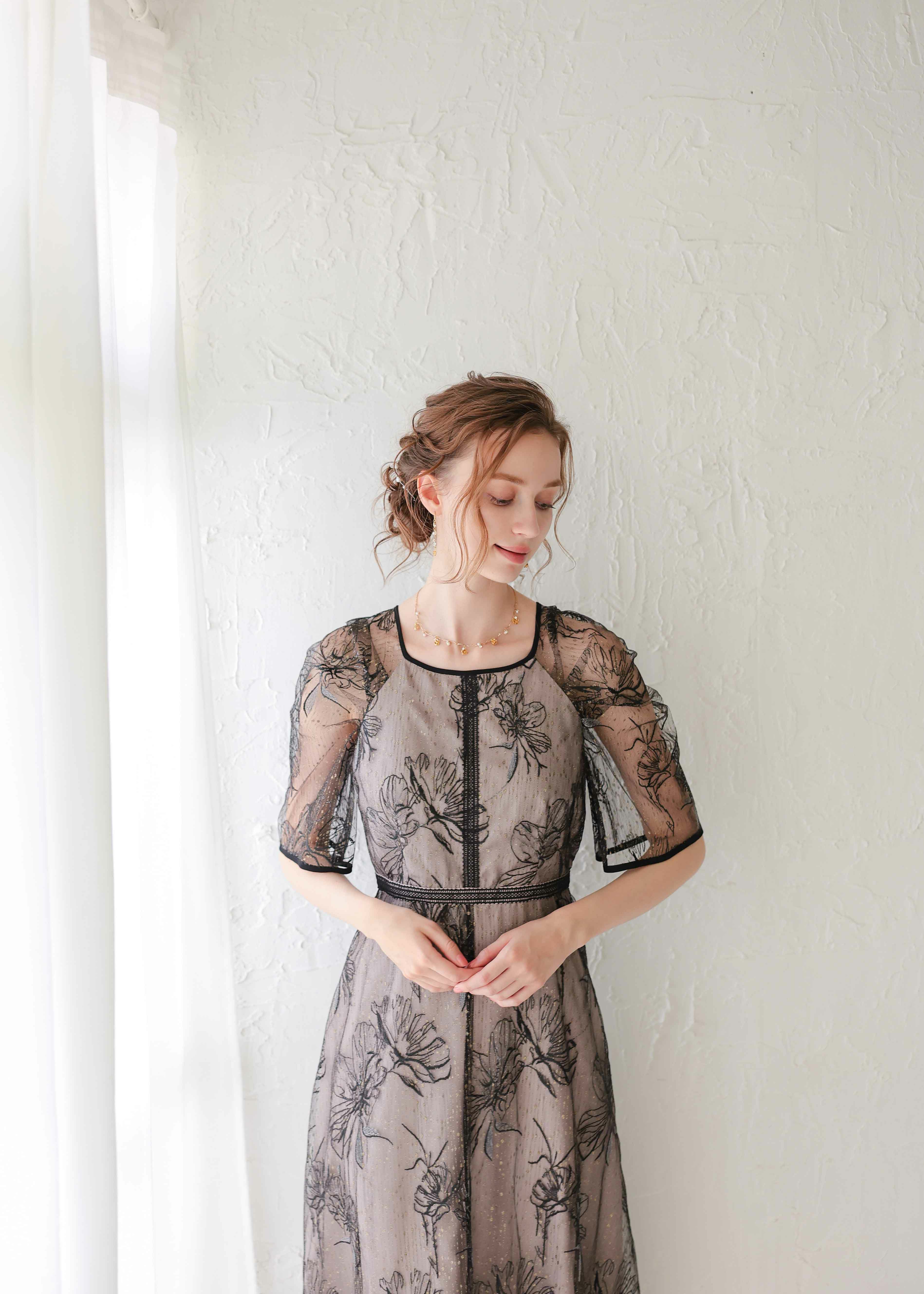 ドローイングフラワードレス｜DorryDoll