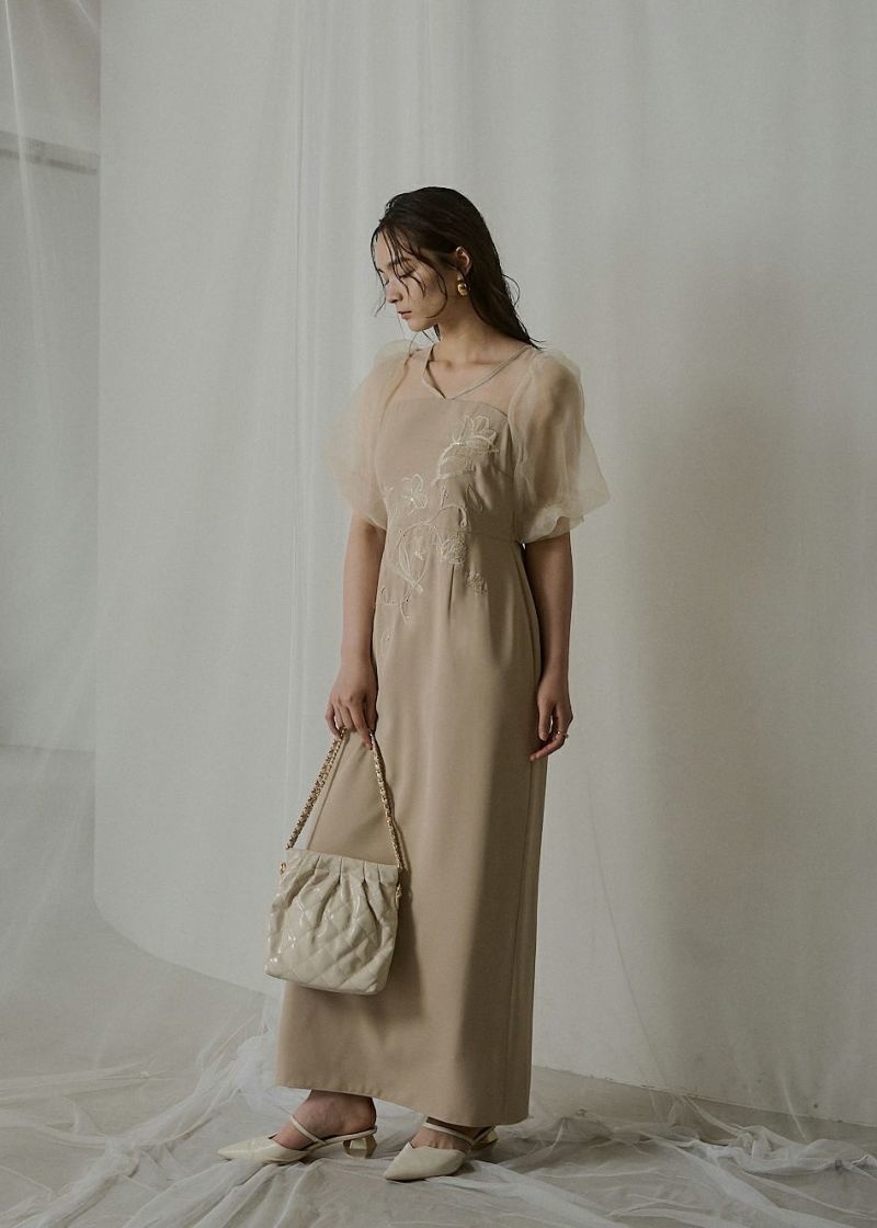 Puffsleeve embroidery dressのドレス|Dorry Doll / LE'RURE