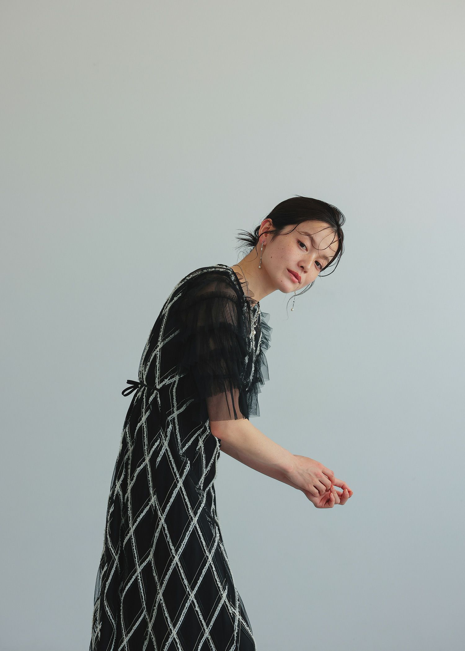 ダイヤチェックフリルスリーブドレス | DorryDoll