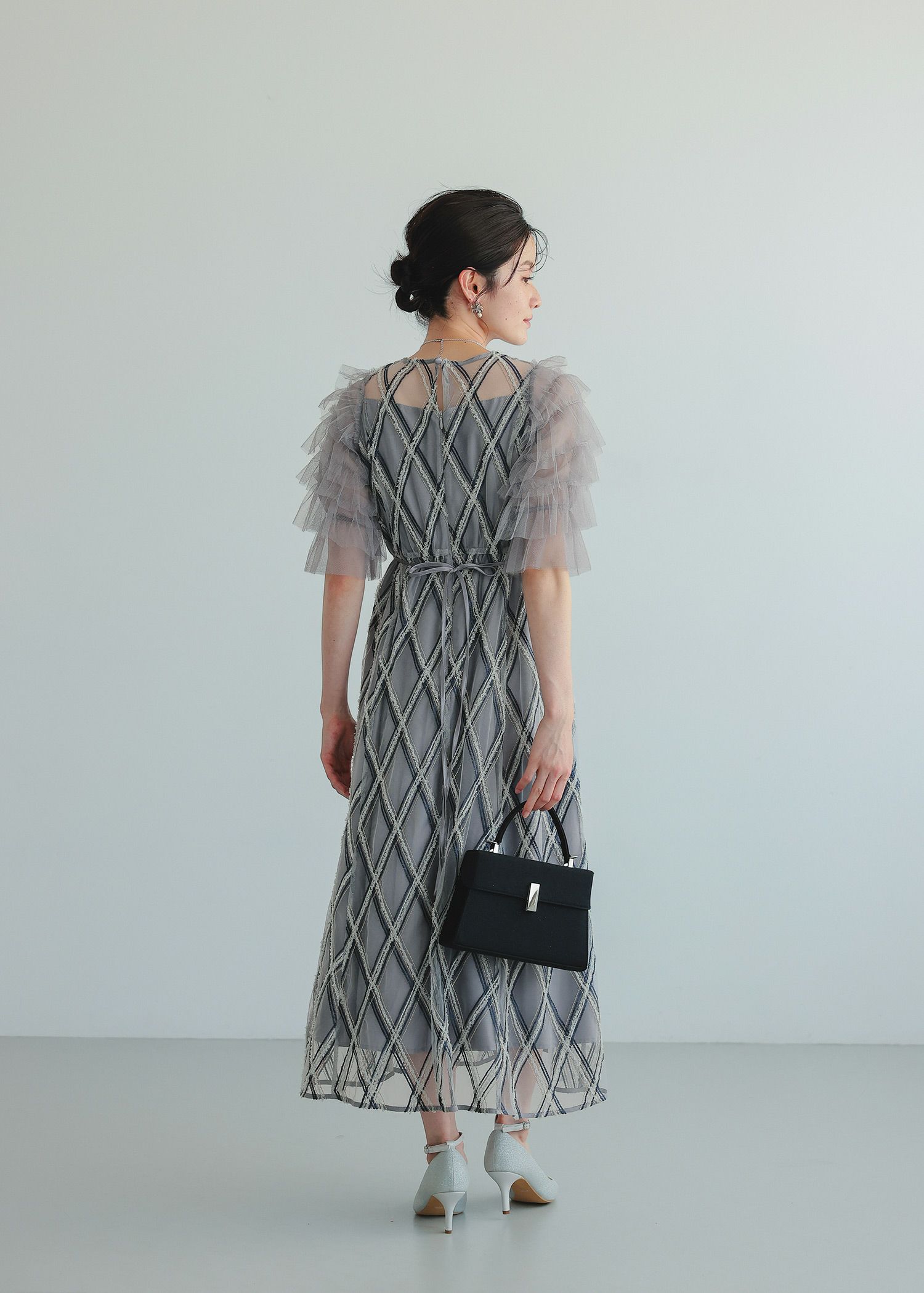 ダイヤチェックフリルスリーブドレス | DorryDoll