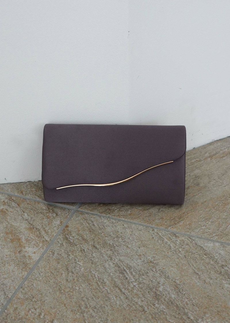 アシンメトリークラッチバッグ|Dorry Doll