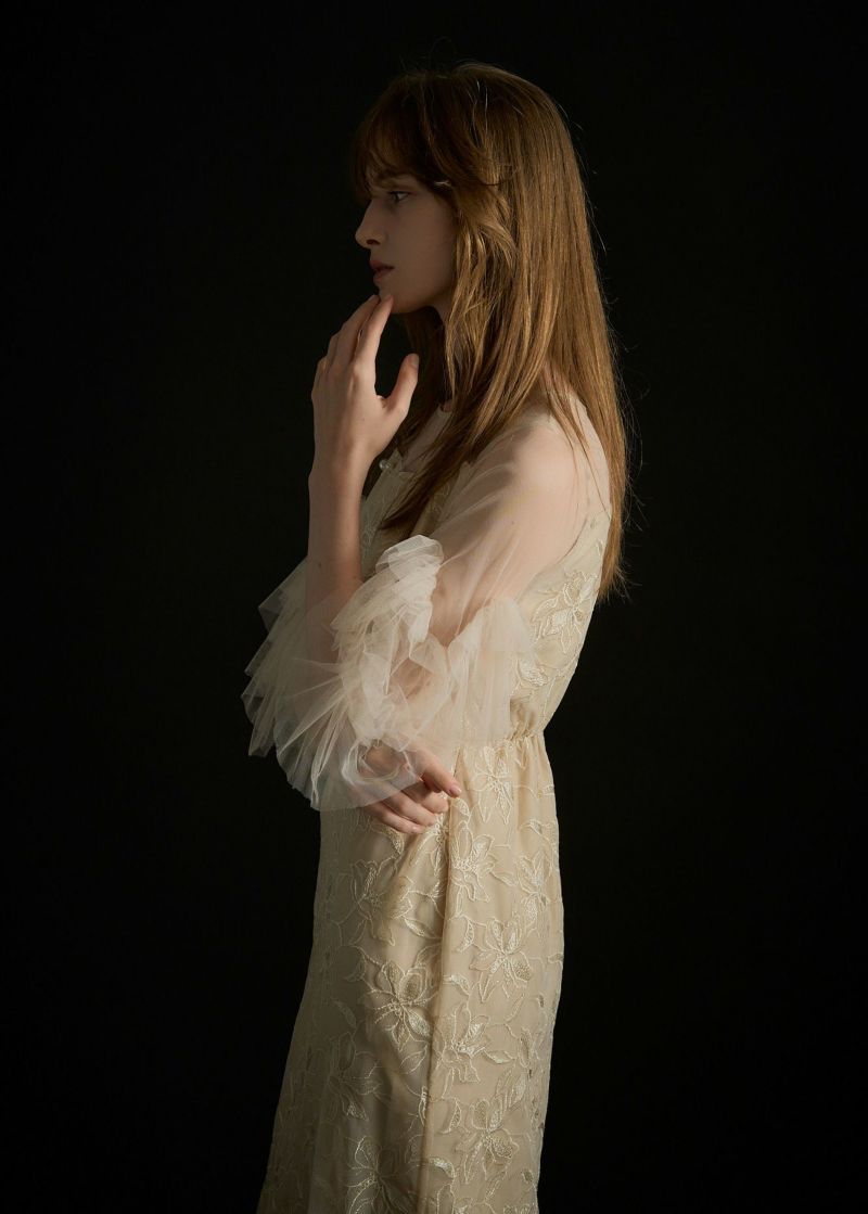 Pearl motif embroidery dressのドレス|Dorry Doll / LE'RURE