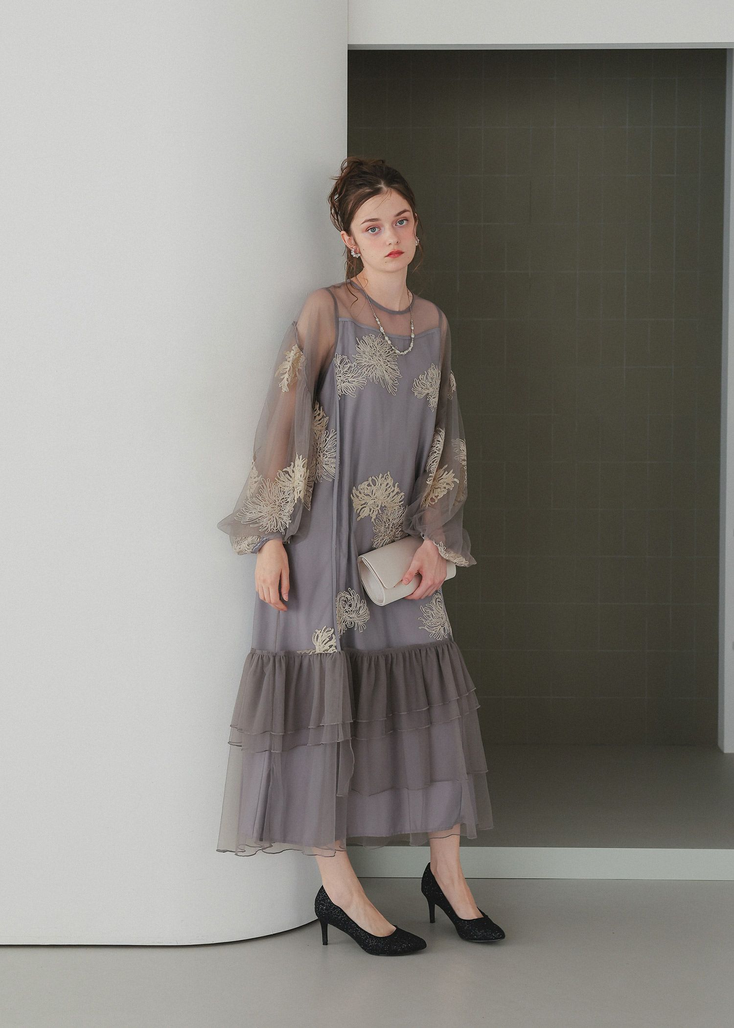 バルーンスリーブボリュームドレス｜DorryDoll