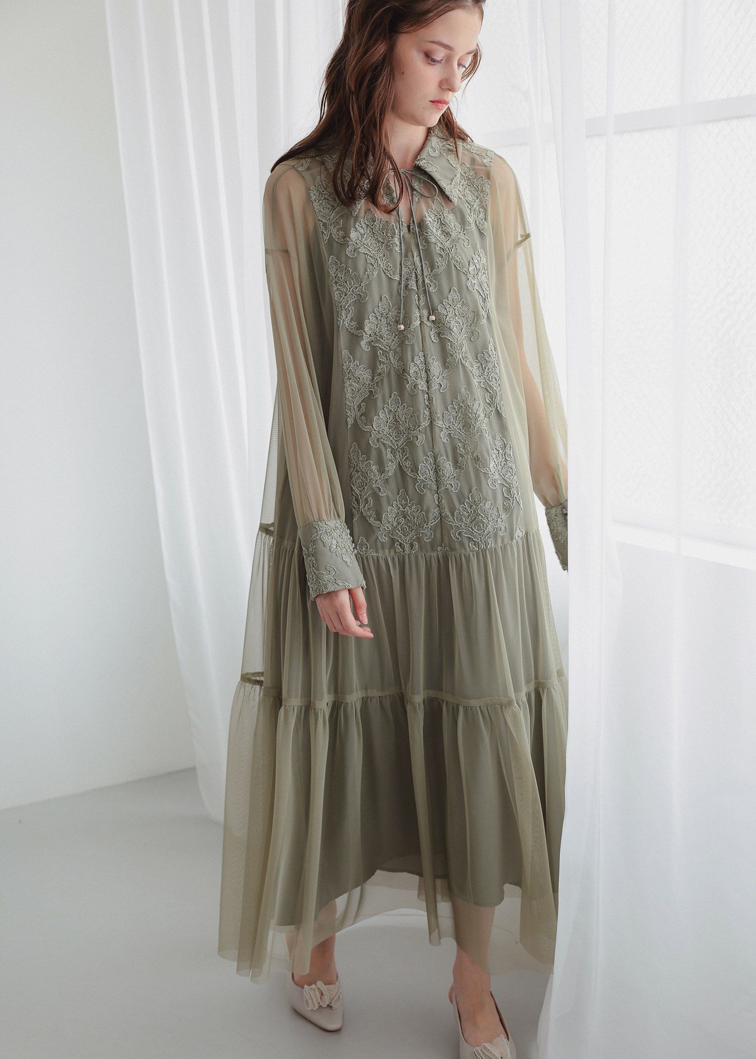 フェザーフラワーチュールドレス｜Dorry Doll