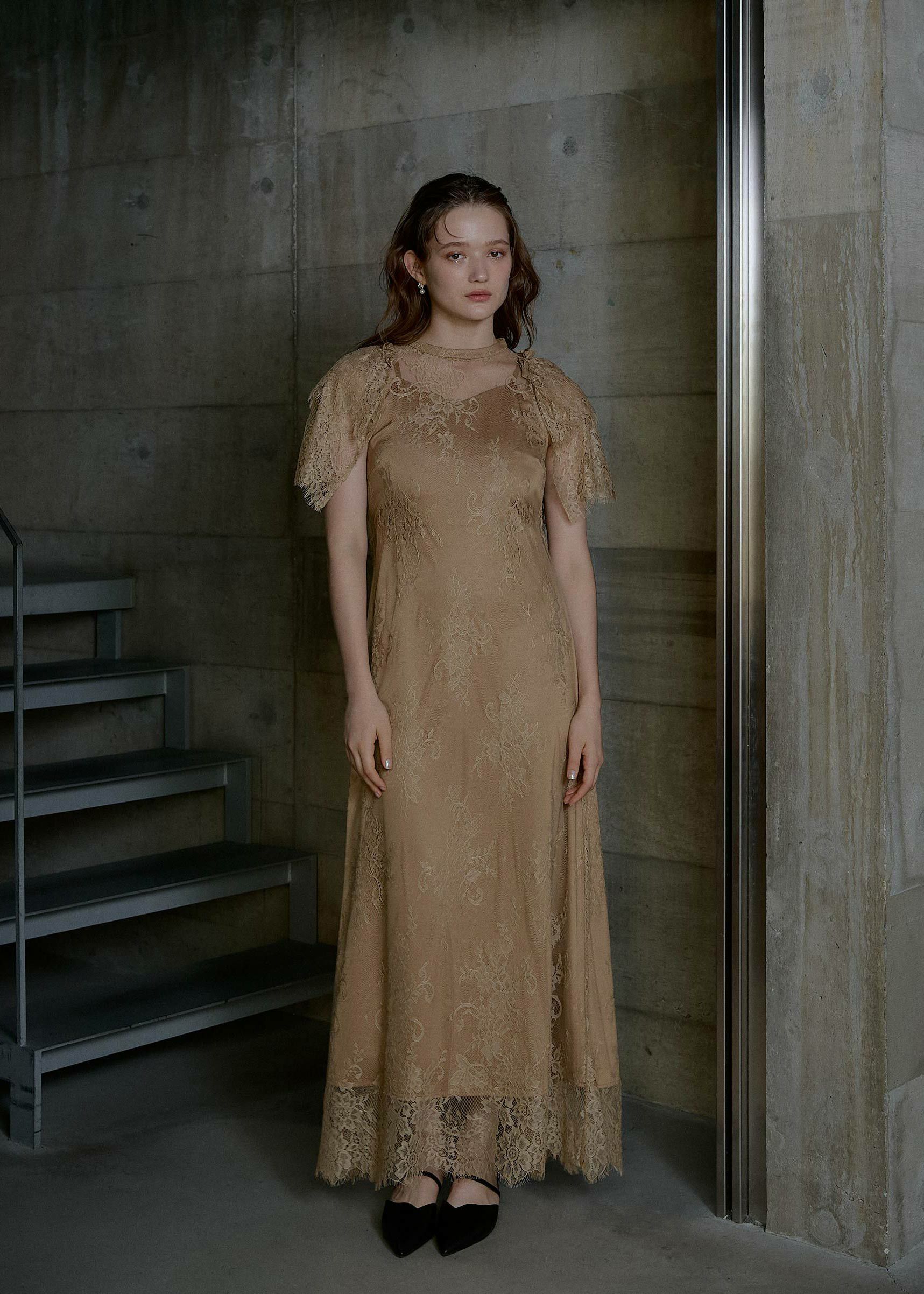 Lace layered scallop dressのドレス|Dorry Doll / LE'RURE